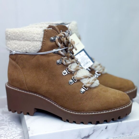 Universal Thread Women's Leah Sherpa Hiker Boots NWT chunky - Picture 1 of 10